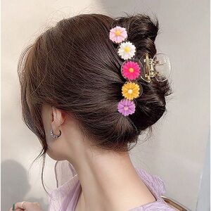 1pc Candy-Colored Dopamine Flower Hair Claw Clip Cute
